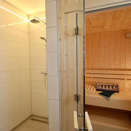 아파트 Kapitaenshaus 2 켈렌후센